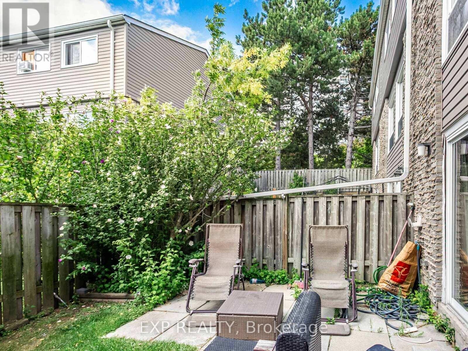 












64 - 2050 UPPER MIDDLE ROAD

,
Burlington (Brant Hills),




Ontario
L7P3R9

