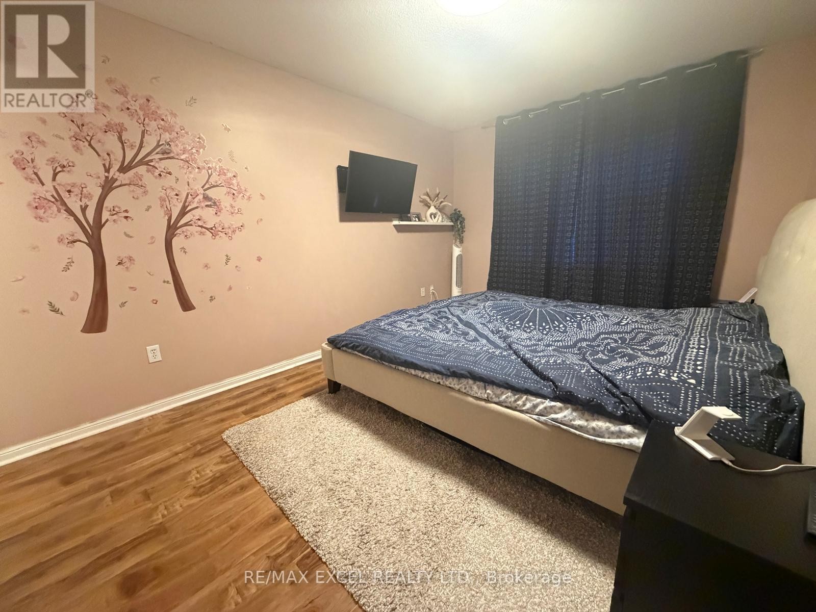 












161 - 5980 WHITEHORN AVENUE

,
Mississauga (East Credit),




Ontario
L5V2Y3

