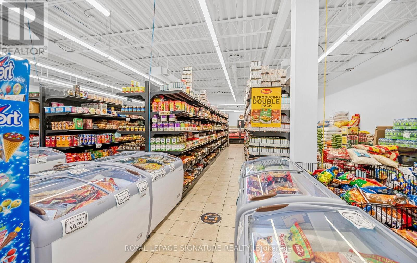 












1A - 3200 ERIN MILLS PARKWAY

,
Mississauga (Erin Mills),




Ontario
L5L1W8

