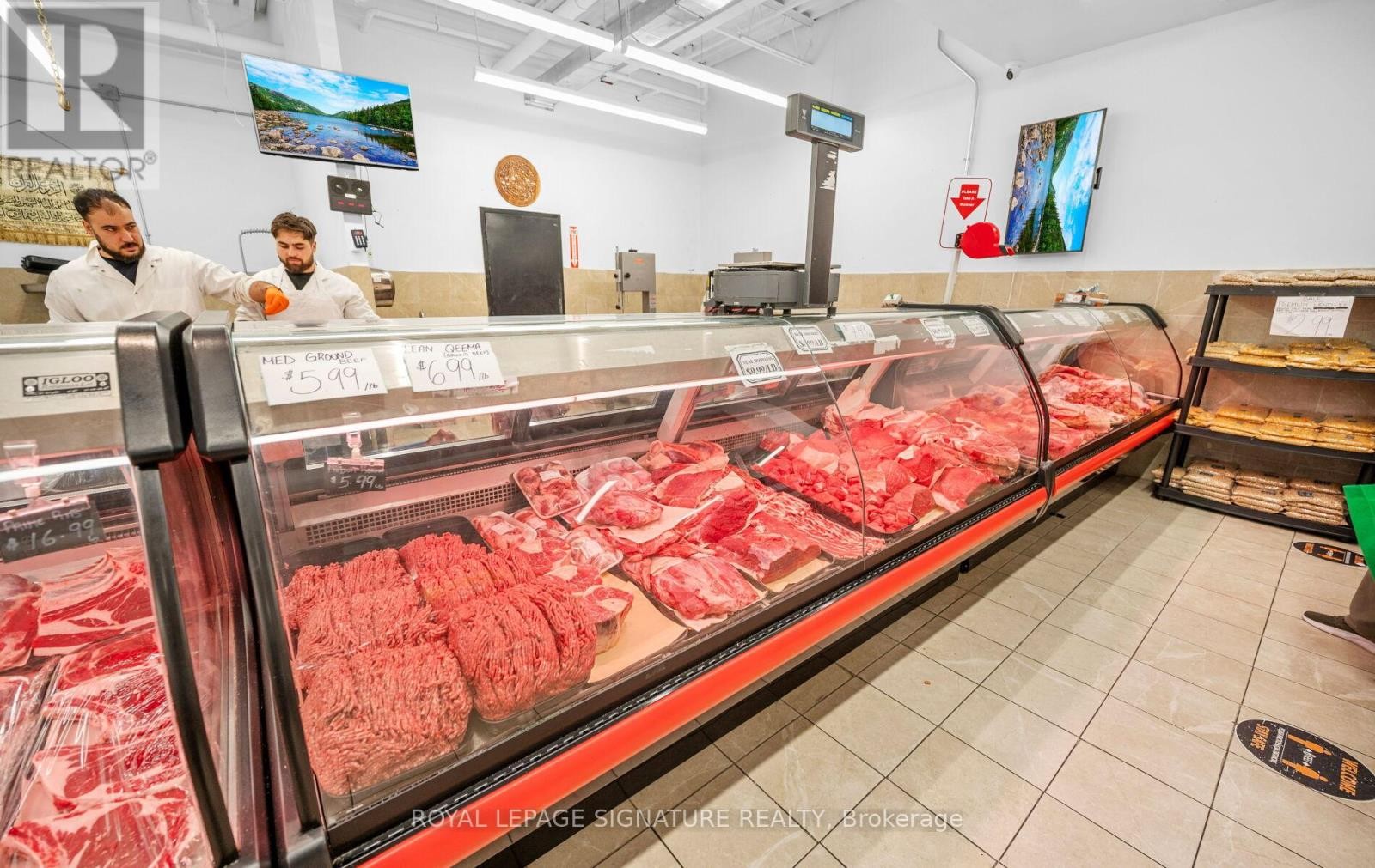 












1A - 3200 ERIN MILLS PARKWAY

,
Mississauga (Erin Mills),




Ontario
L5L1W8

