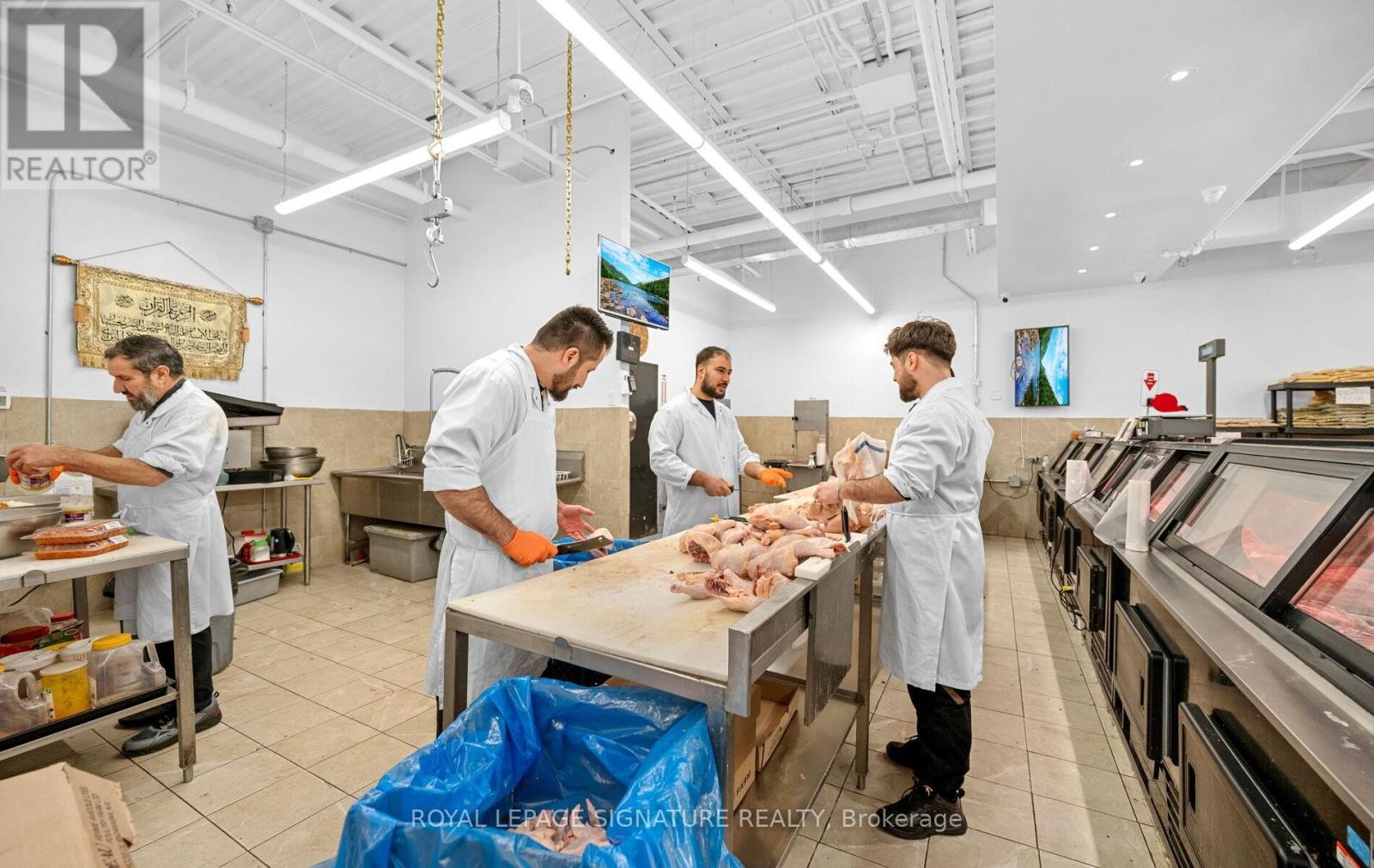 












1A - 3200 ERIN MILLS PARKWAY

,
Mississauga (Erin Mills),




Ontario
L5L1W8

