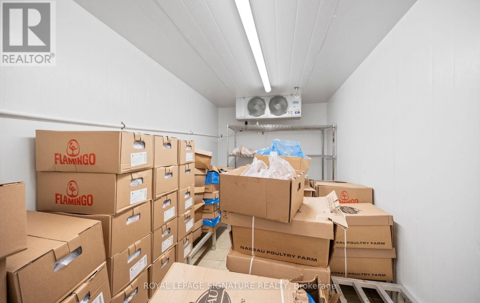 












1A - 3200 ERIN MILLS PARKWAY

,
Mississauga (Erin Mills),




Ontario
L5L1W8

