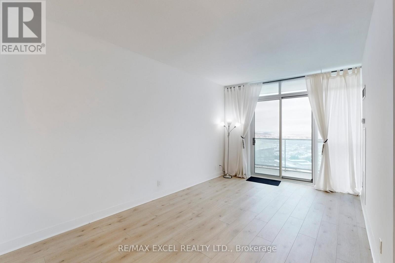 












2811 - 80 ABSOLUTE AVENUE

,
Mississauga (City Centre),




Ontario
L4Z0A5

