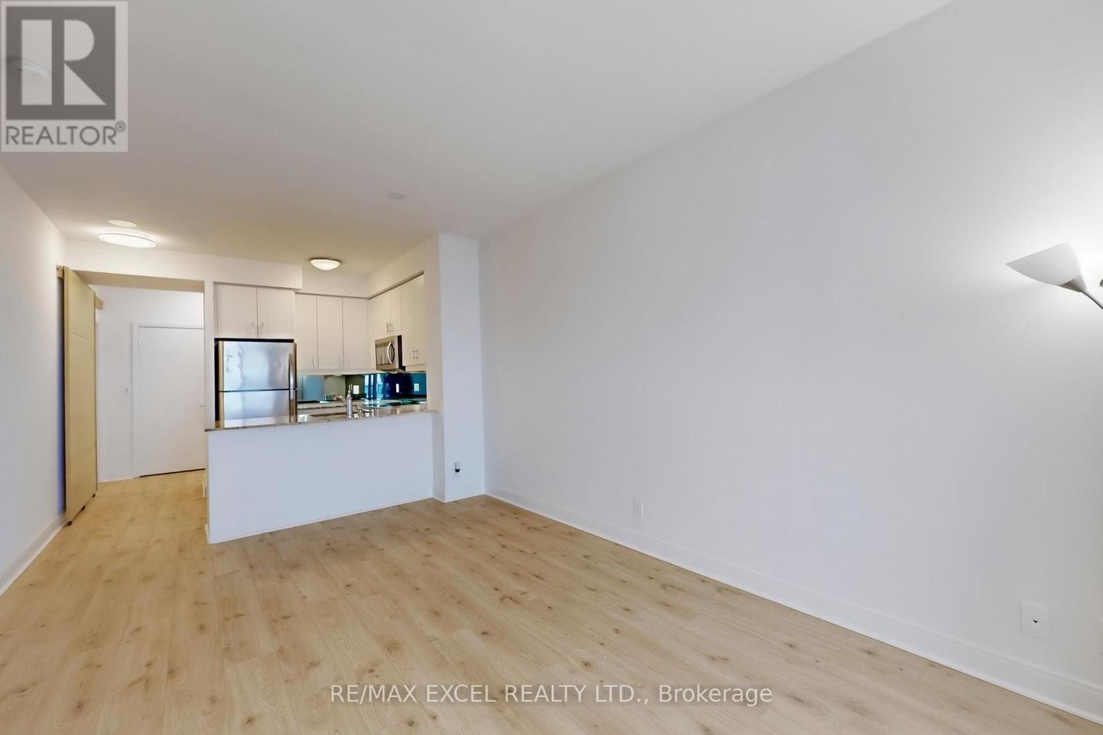 












2811 - 80 ABSOLUTE AVENUE

,
Mississauga (City Centre),




Ontario
L4Z0A5

