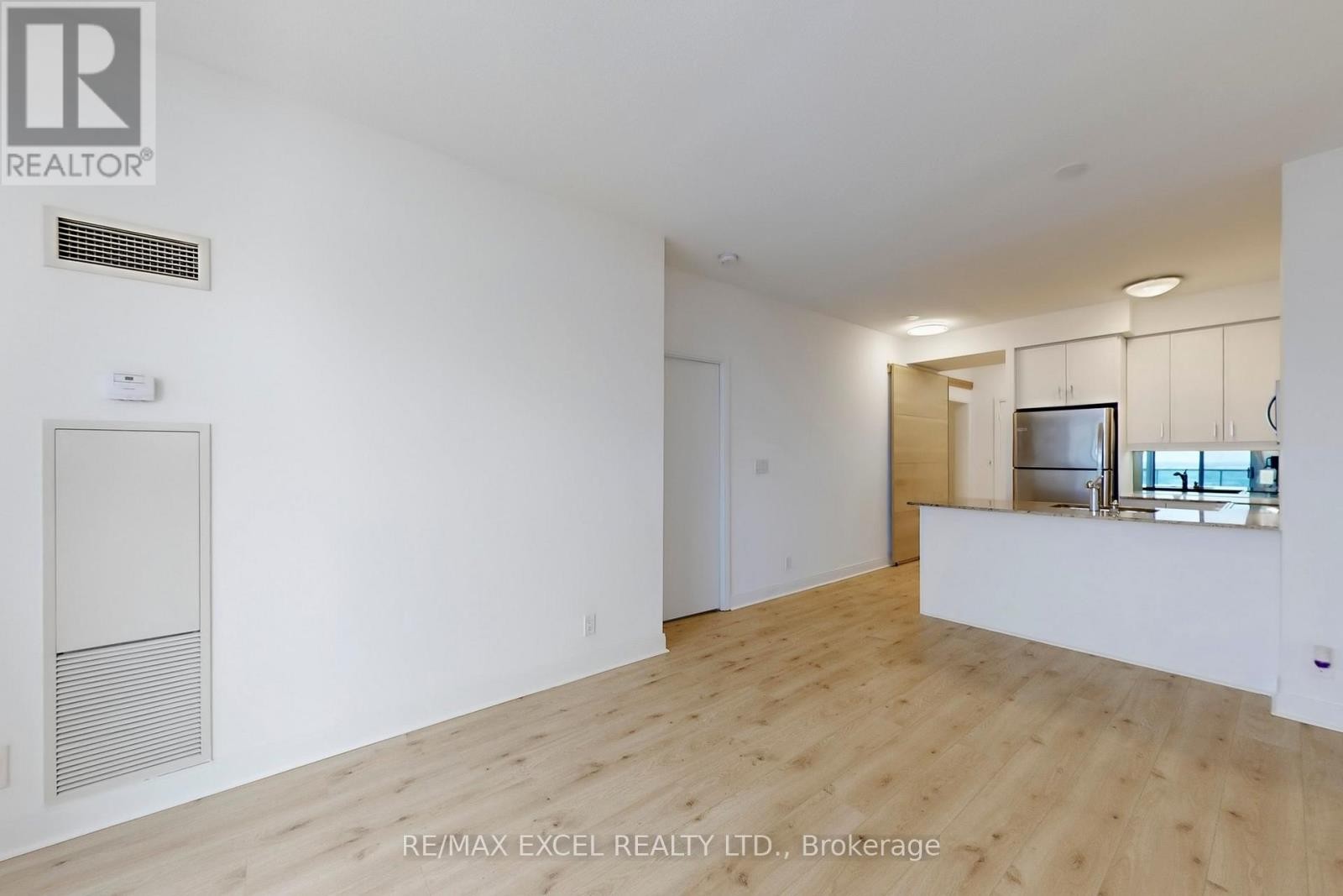 












2811 - 80 ABSOLUTE AVENUE

,
Mississauga (City Centre),




Ontario
L4Z0A5

