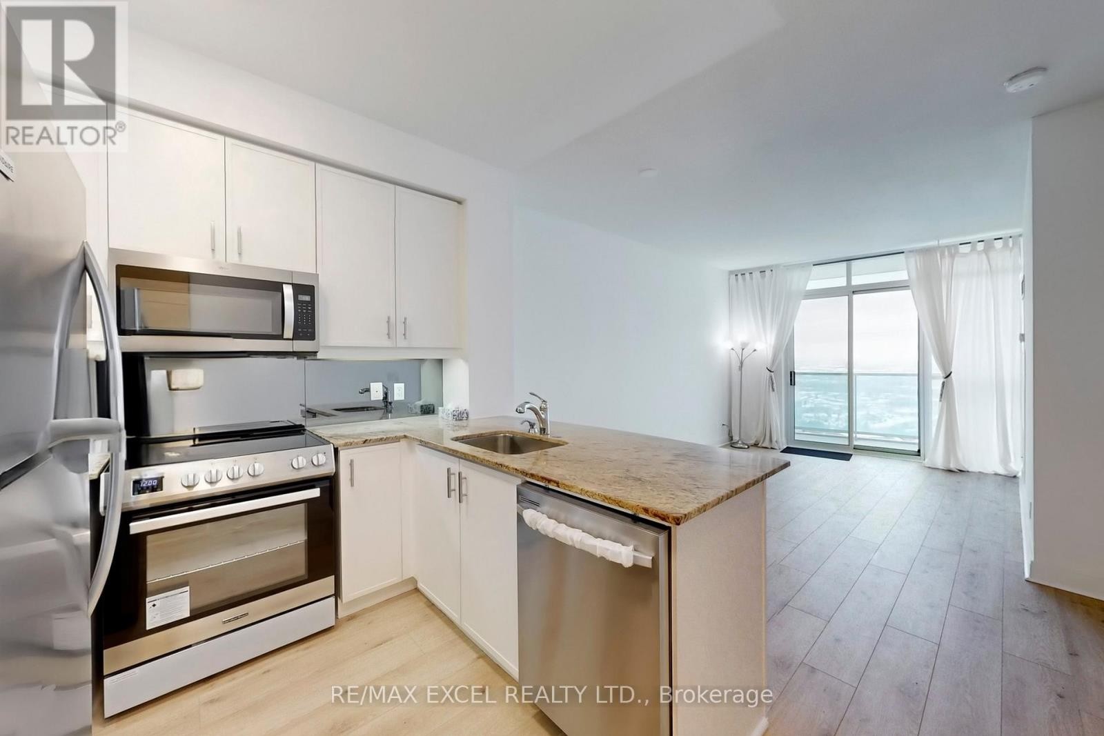 












2811 - 80 ABSOLUTE AVENUE

,
Mississauga (City Centre),




Ontario
L4Z0A5

