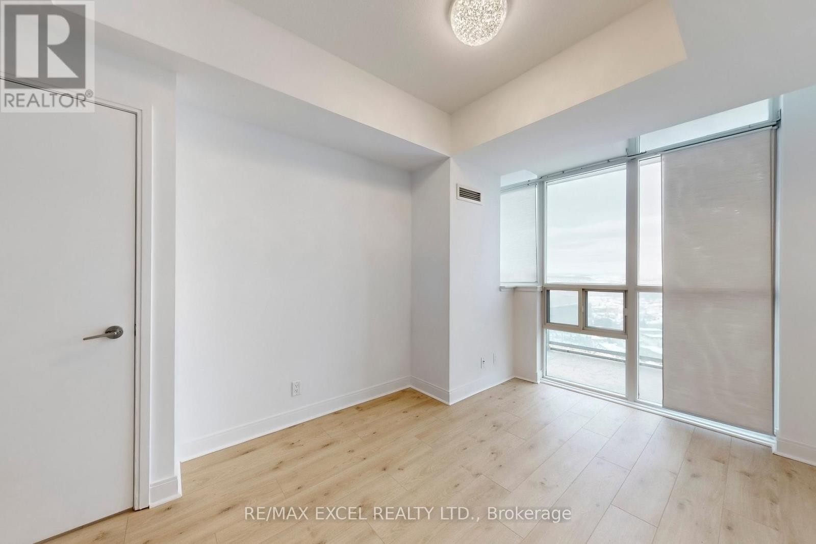 












2811 - 80 ABSOLUTE AVENUE

,
Mississauga (City Centre),




Ontario
L4Z0A5

