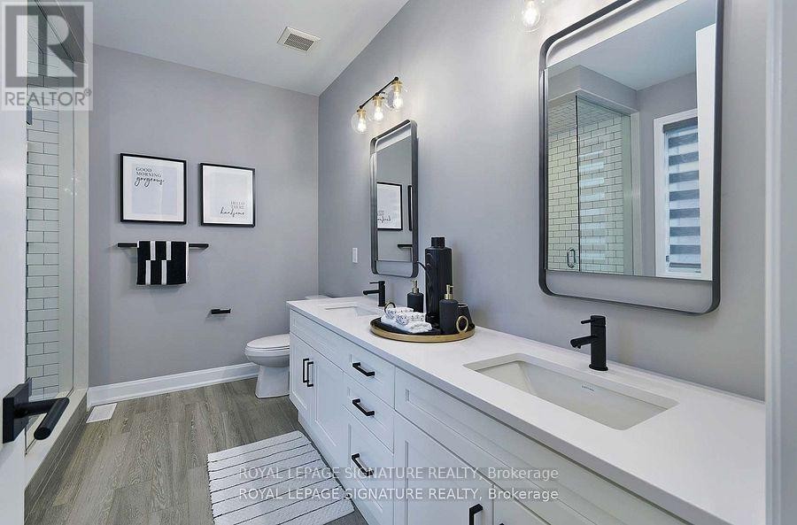 












1467 LAKEPORT CRESCENT

,
Oakville (JM Joshua Meadows),




Ontario
L6H3S1

