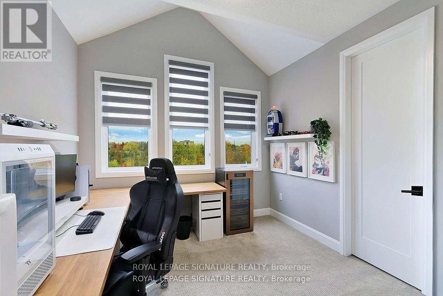 












1467 LAKEPORT CRESCENT

,
Oakville (JM Joshua Meadows),




Ontario
L6H3S1

