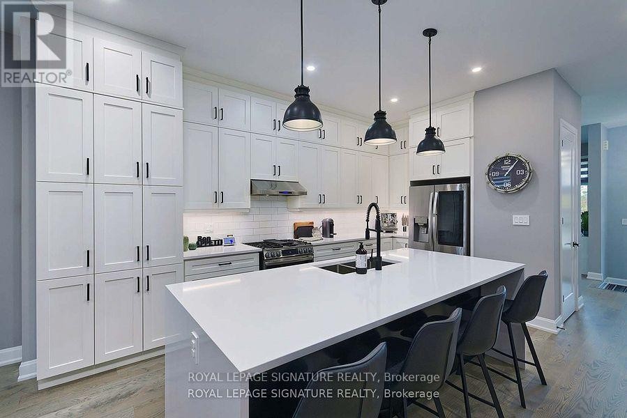 












1467 LAKEPORT CRESCENT

,
Oakville (JM Joshua Meadows),




Ontario
L6H3S1

