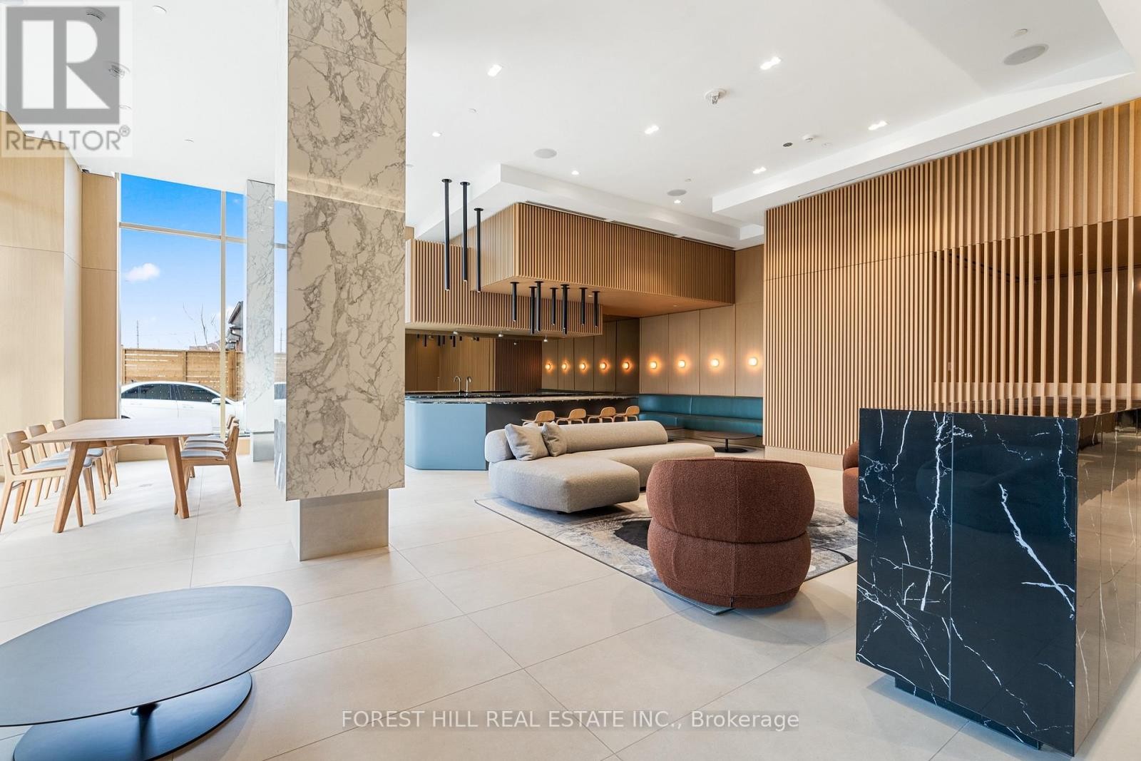 












616 - 9 CROHAM ROAD

,
Toronto (Briar Hill-Belgravia),




Ontario
M6E0B3

