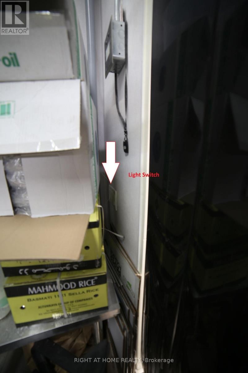 












25 - 3460 PLATINUM DRIVE

,
Mississauga (Churchill Meadows),




Ontario
L5M7N4

