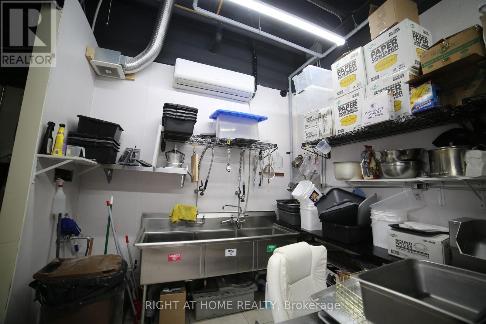 












25 - 3460 PLATINUM DRIVE

,
Mississauga (Churchill Meadows),




Ontario
L5M7N4

