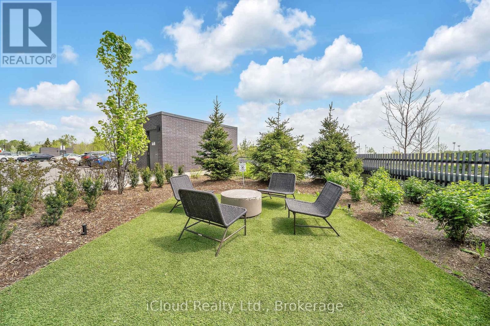 












709 - 215 VETERANS DRIVE

,
Brampton (Northwest Brampton),




Ontario
L7A4S6

