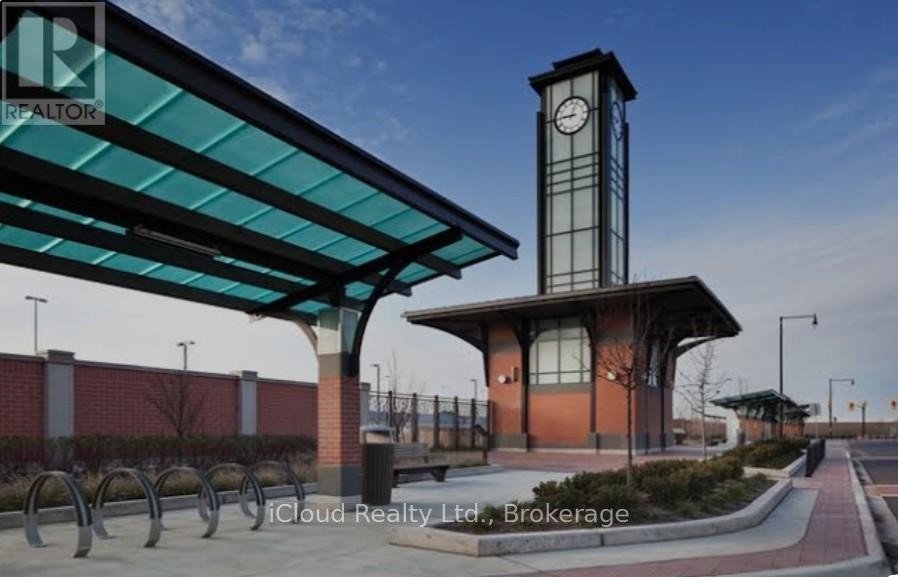 












709 - 215 VETERANS DRIVE

,
Brampton (Northwest Brampton),




Ontario
L7A4S6

