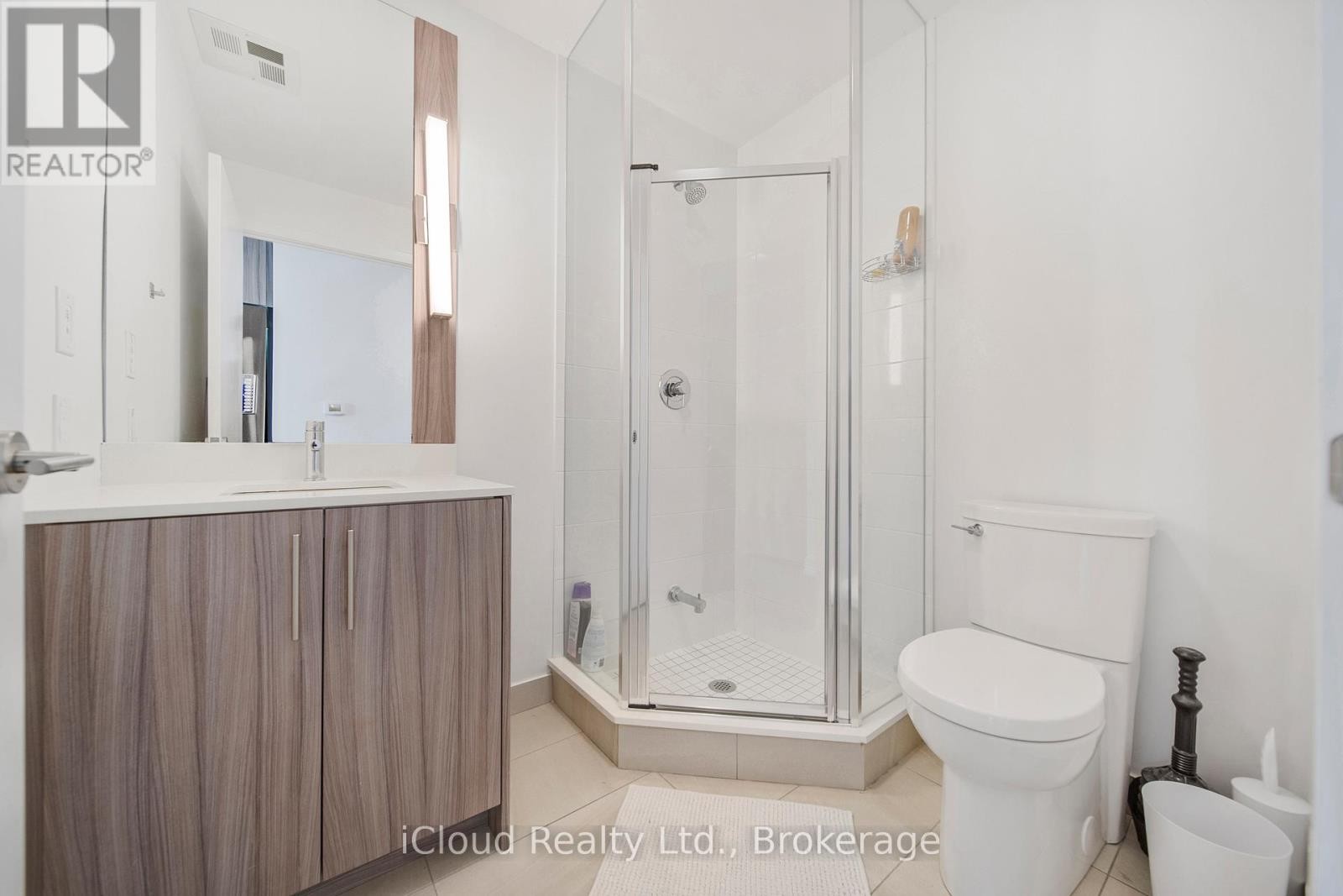 












709 - 215 VETERANS DRIVE

,
Brampton (Northwest Brampton),




Ontario
L7A4S6

