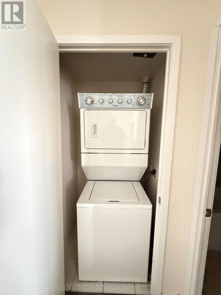 












2109 - 510 CURRAN PLACE

,
Mississauga (Creditview),




Ontario
L5B0J8

