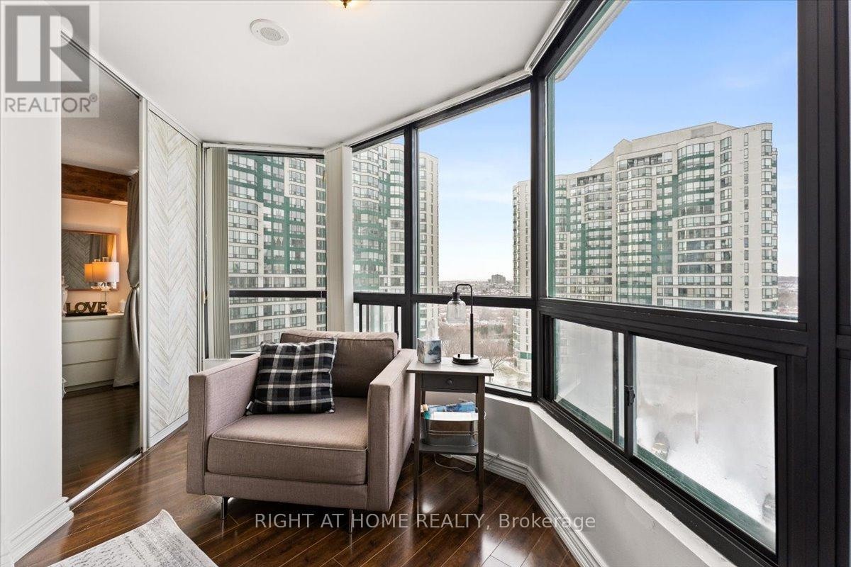 












1105 - 4450 TUCANA COURT

,
Mississauga (Hurontario),




Ontario
L5R3R4

