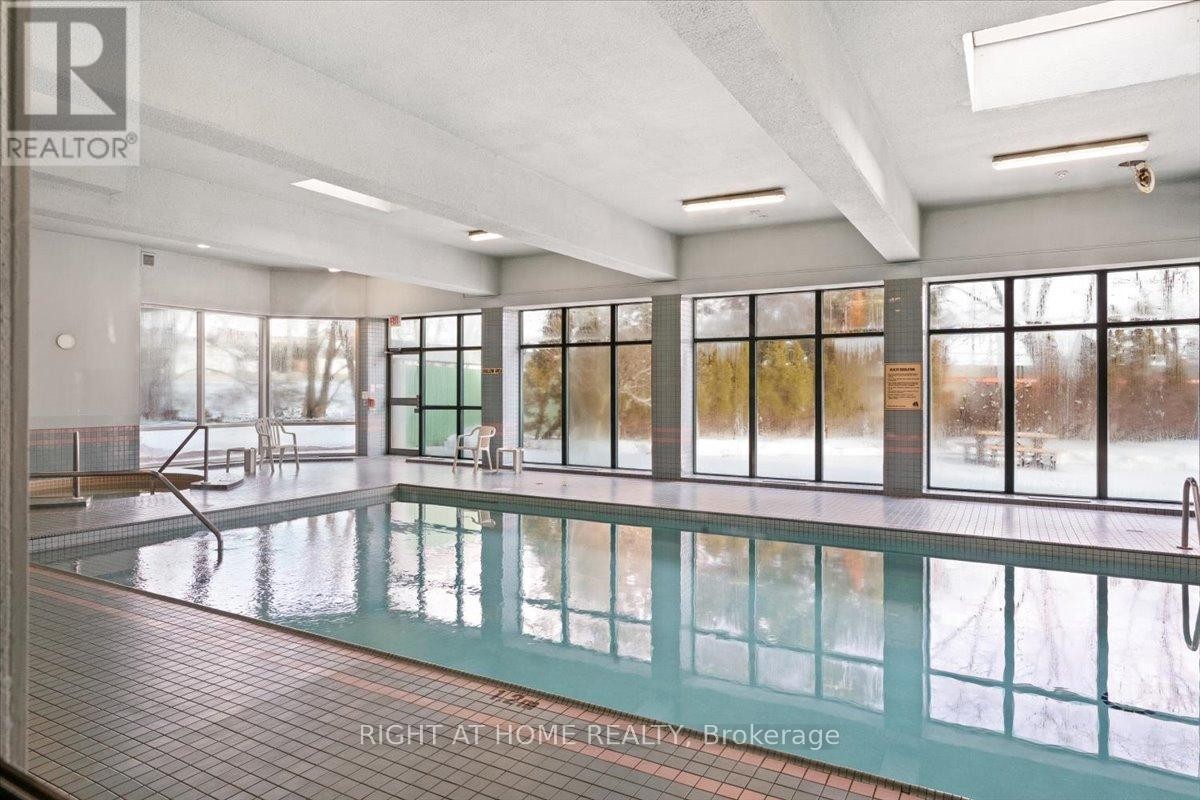 












1105 - 4450 TUCANA COURT

,
Mississauga (Hurontario),




Ontario
L5R3R4

