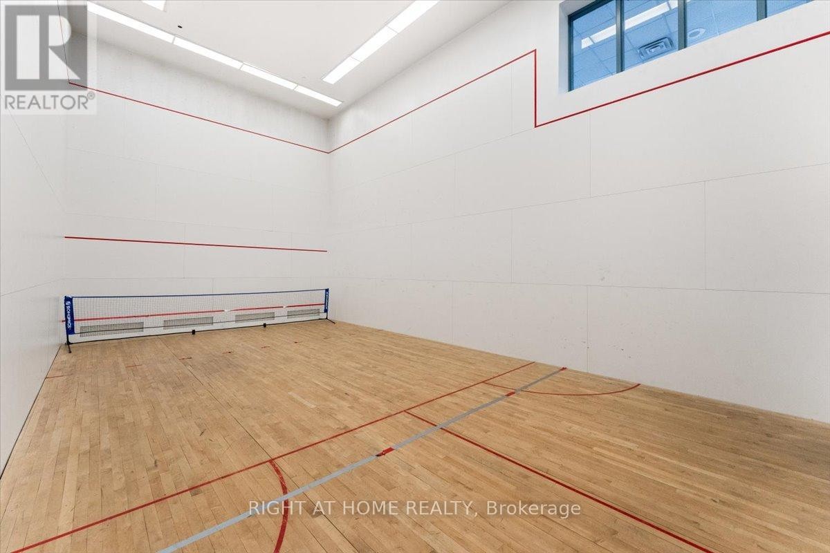 












1105 - 4450 TUCANA COURT

,
Mississauga (Hurontario),




Ontario
L5R3R4

