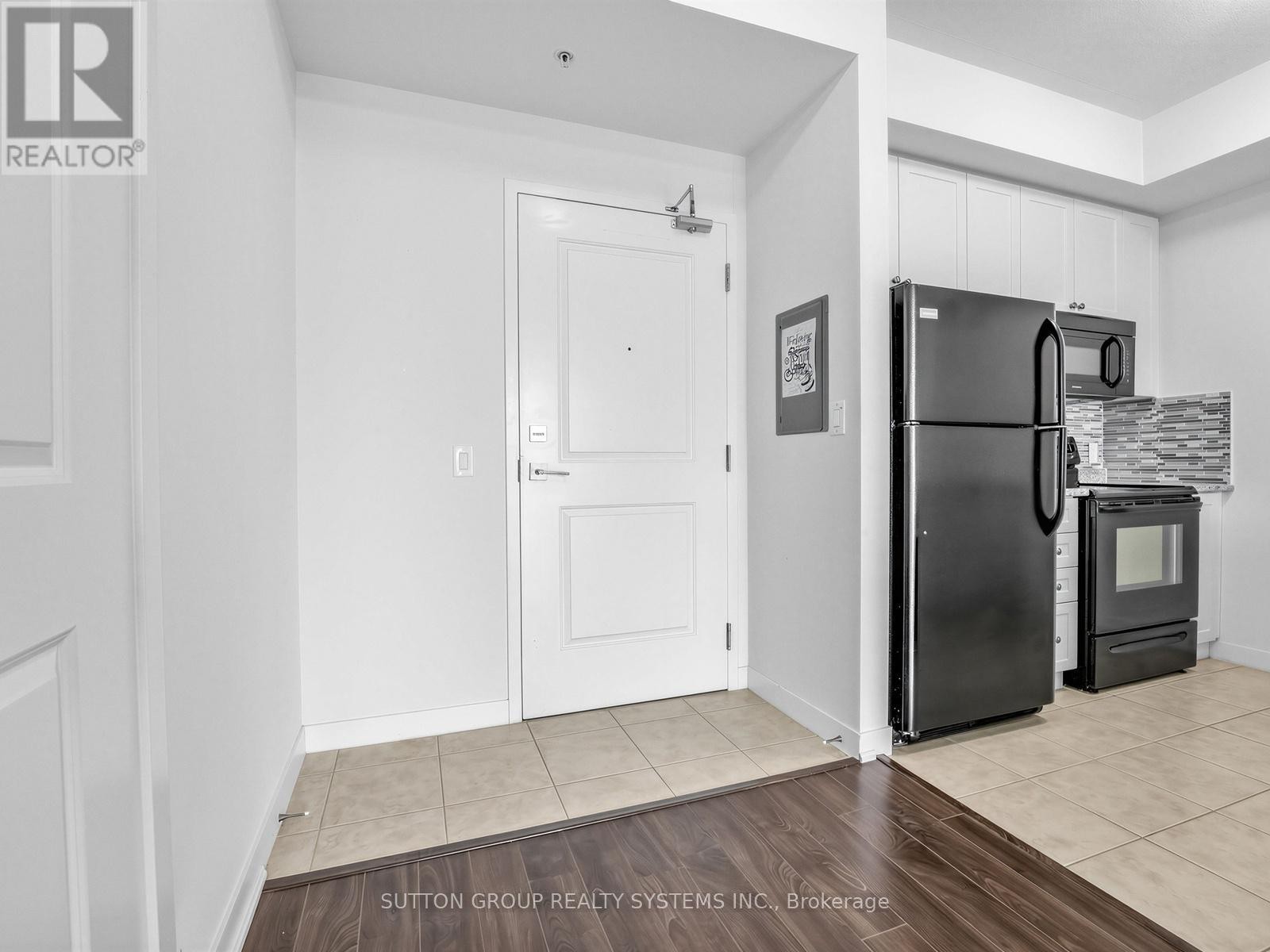 












220 - 5020 CORPORATE DRIVE

,
Burlington (Uptown),




Ontario
L7L0H7

