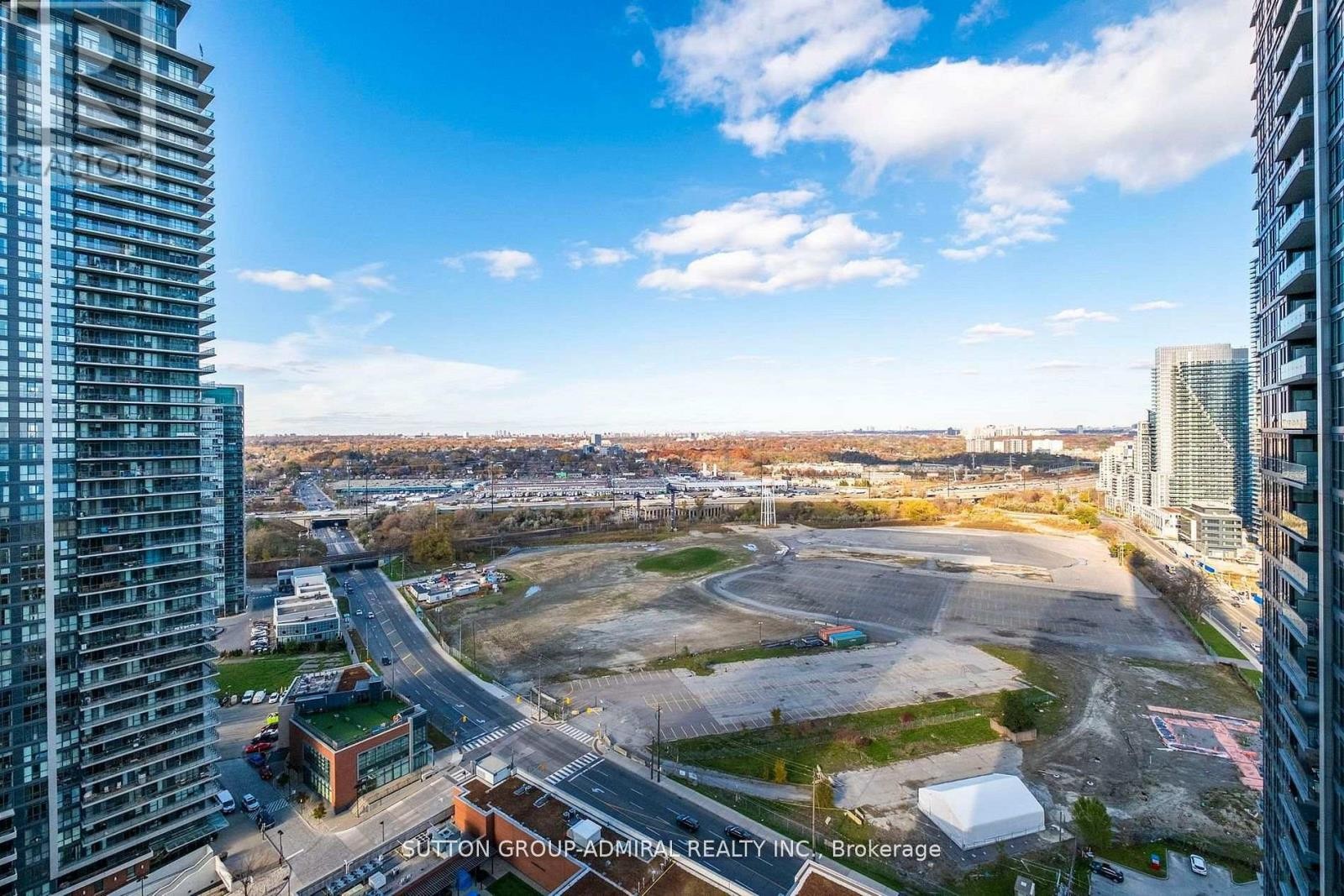 












3010 - 2212 LAKE SHORE BOULEVARD W

,
Toronto (Mimico),




Ontario
M8V0C2

