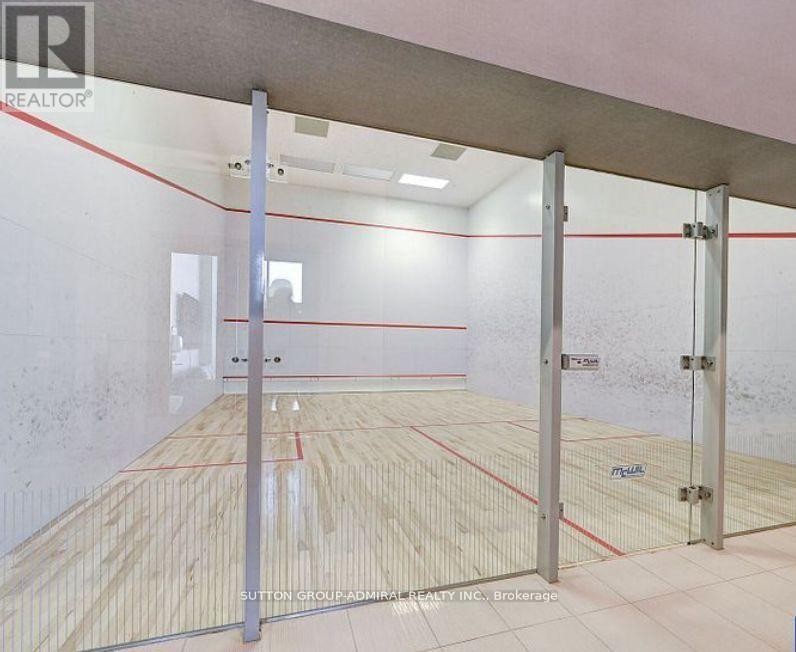 












3010 - 2212 LAKE SHORE BOULEVARD W

,
Toronto (Mimico),




Ontario
M8V0C2

