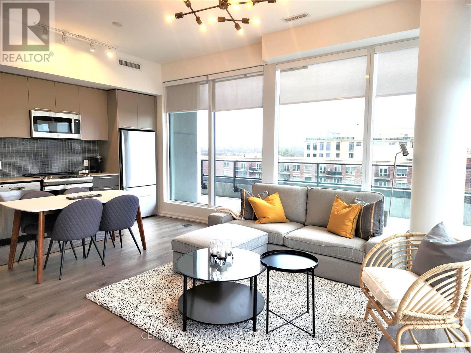 












604 - 4208 DUNDAS STREET W

,
Toronto (Edenbridge-Humber Valley),




Ontario
M8X1Y6

