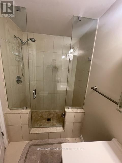 












BASEMENT - 3194 WORLD SERIES COURT

,
Mississauga (Meadowvale),




Ontario
L5N7N8

