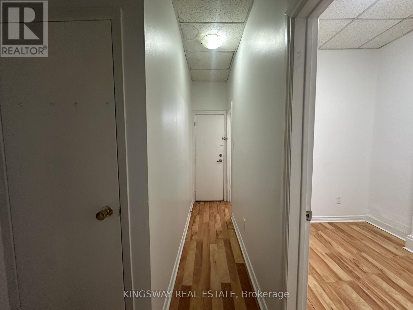 












2B - 1504 QUEEN STREET W

,
Toronto (Roncesvalles),




Ontario
M6R1A4

