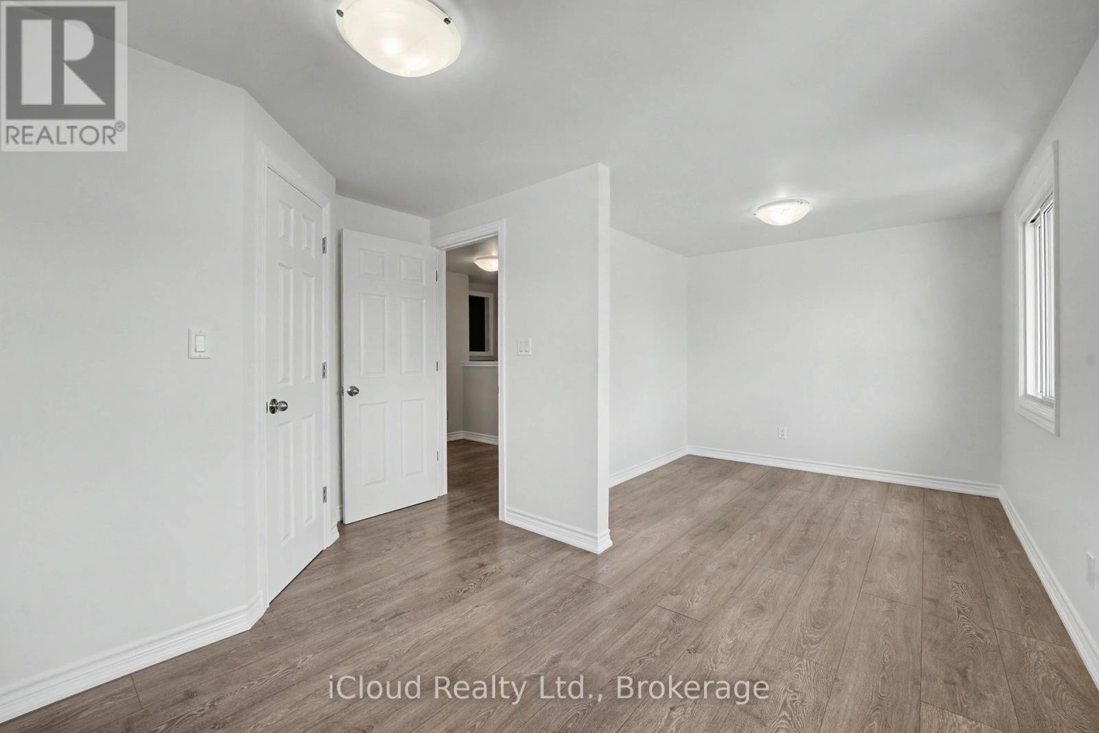 












62 - 81 HANSEN ROAD

,
Brampton (Madoc),




Ontario
L6V3C7

