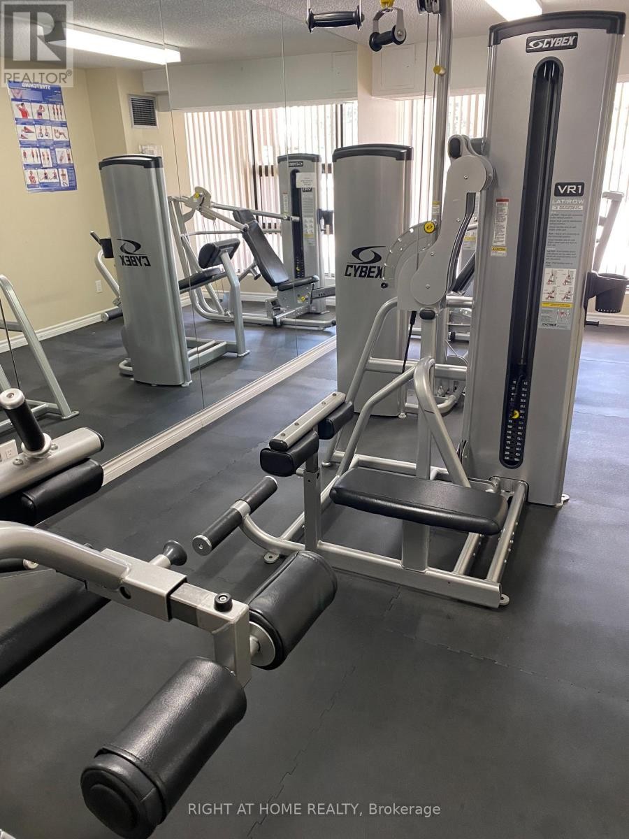 












707 - 18 KNIGHTSBRIDGE ROAD

,
Brampton (Queen Street Corridor),




Ontario
L6T3X5

