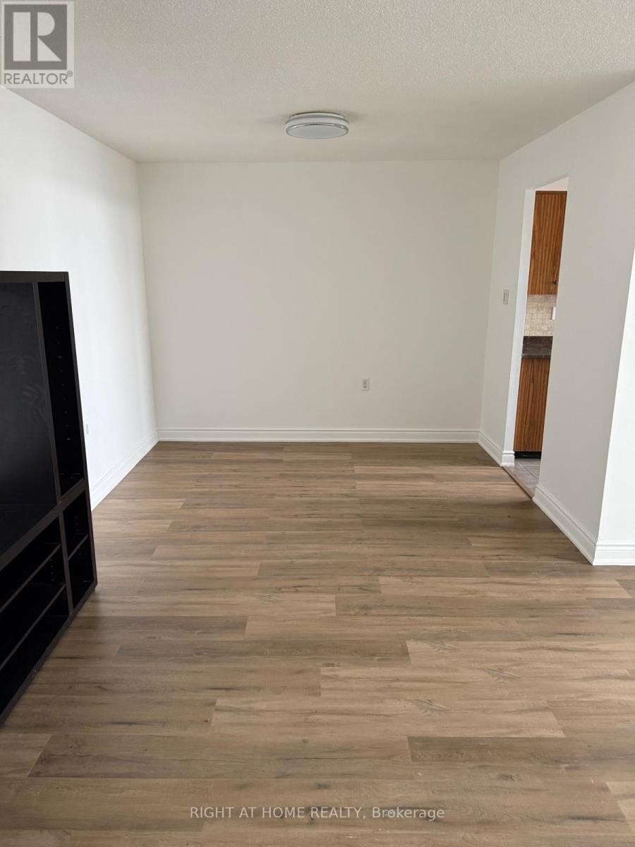 












707 - 18 KNIGHTSBRIDGE ROAD

,
Brampton (Queen Street Corridor),




Ontario
L6T3X5

