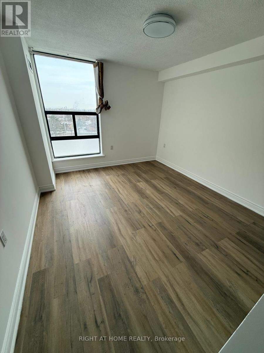 












707 - 18 KNIGHTSBRIDGE ROAD

,
Brampton (Queen Street Corridor),




Ontario
L6T3X5

