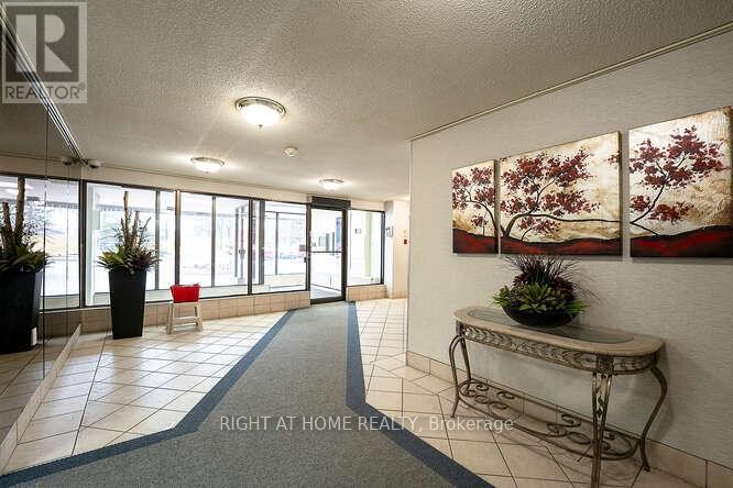 












707 - 18 KNIGHTSBRIDGE ROAD

,
Brampton (Queen Street Corridor),




Ontario
L6T3X5

