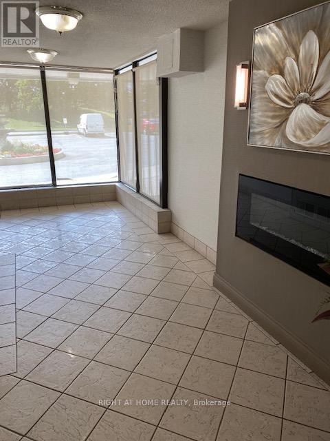 












707 - 18 KNIGHTSBRIDGE ROAD

,
Brampton (Queen Street Corridor),




Ontario
L6T3X5

