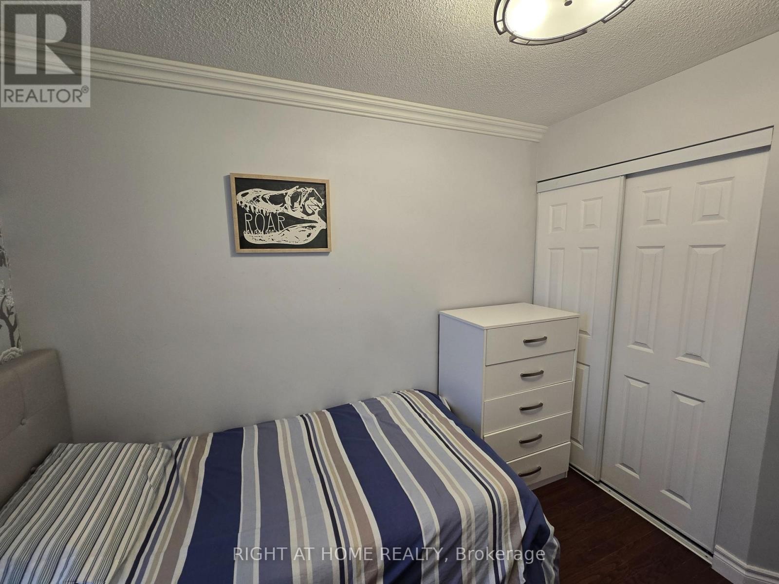 












3461 EGLINTON AVENUE

,
Mississauga (Churchill Meadows),




Ontario
L5M7T7

