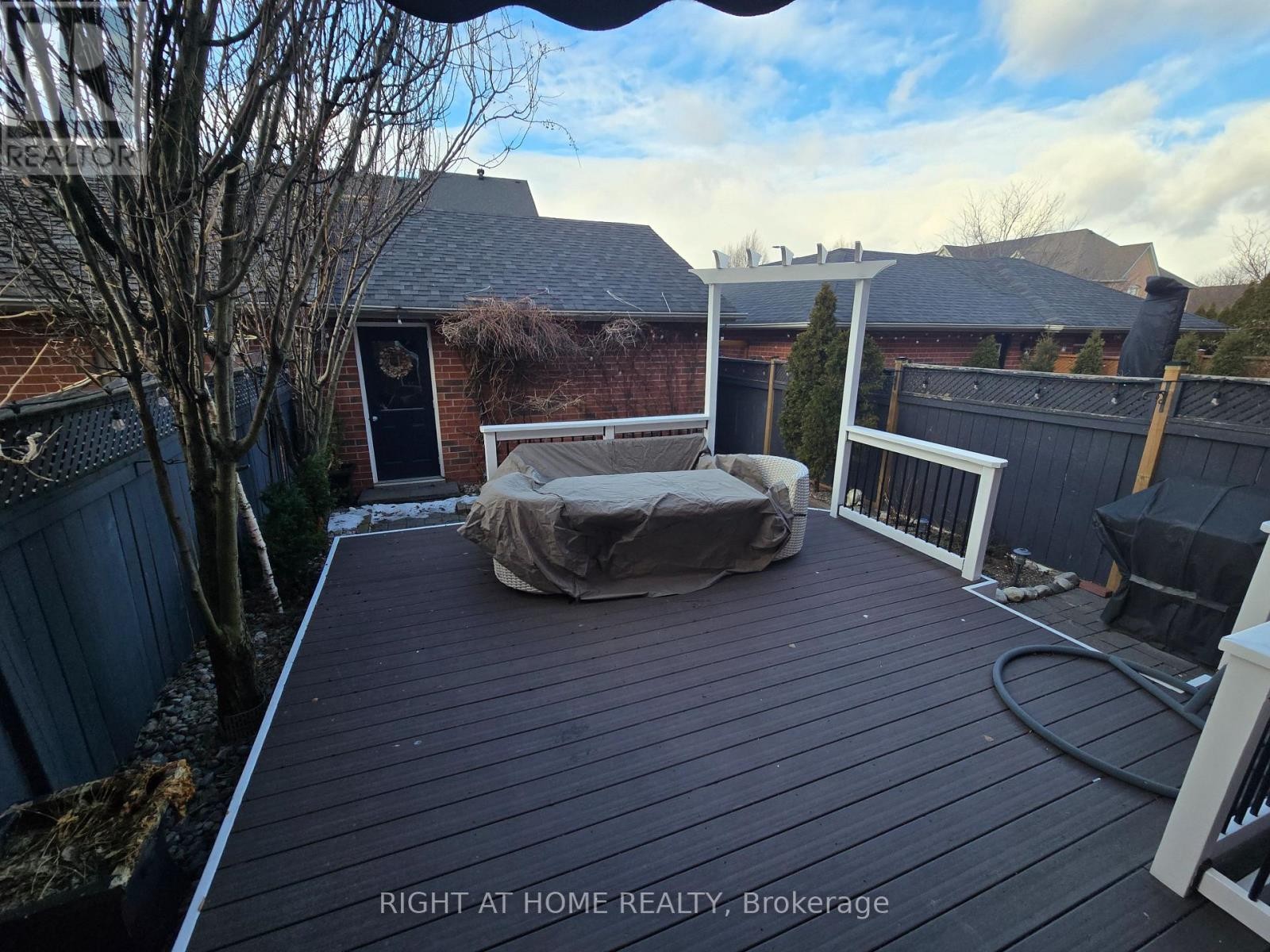 












3461 EGLINTON AVENUE

,
Mississauga (Churchill Meadows),




Ontario
L5M7T7

