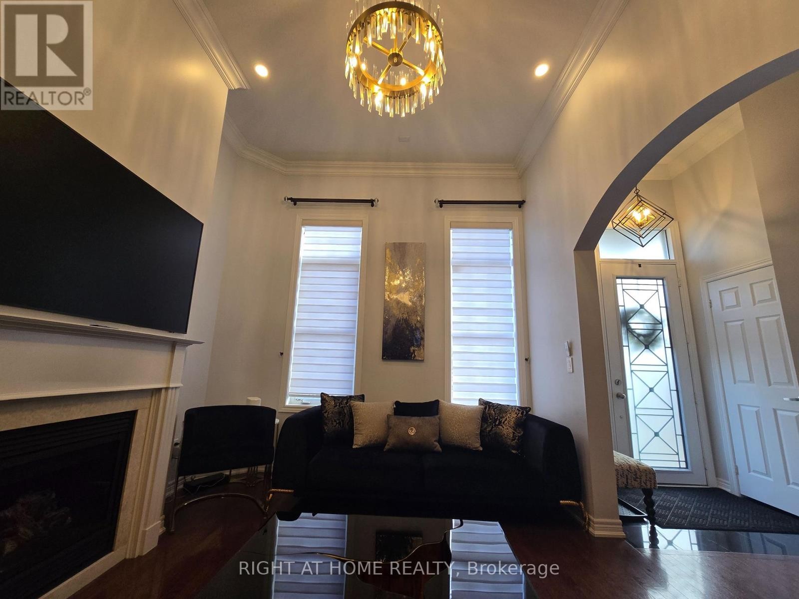 












3461 EGLINTON AVENUE

,
Mississauga (Churchill Meadows),




Ontario
L5M7T7

