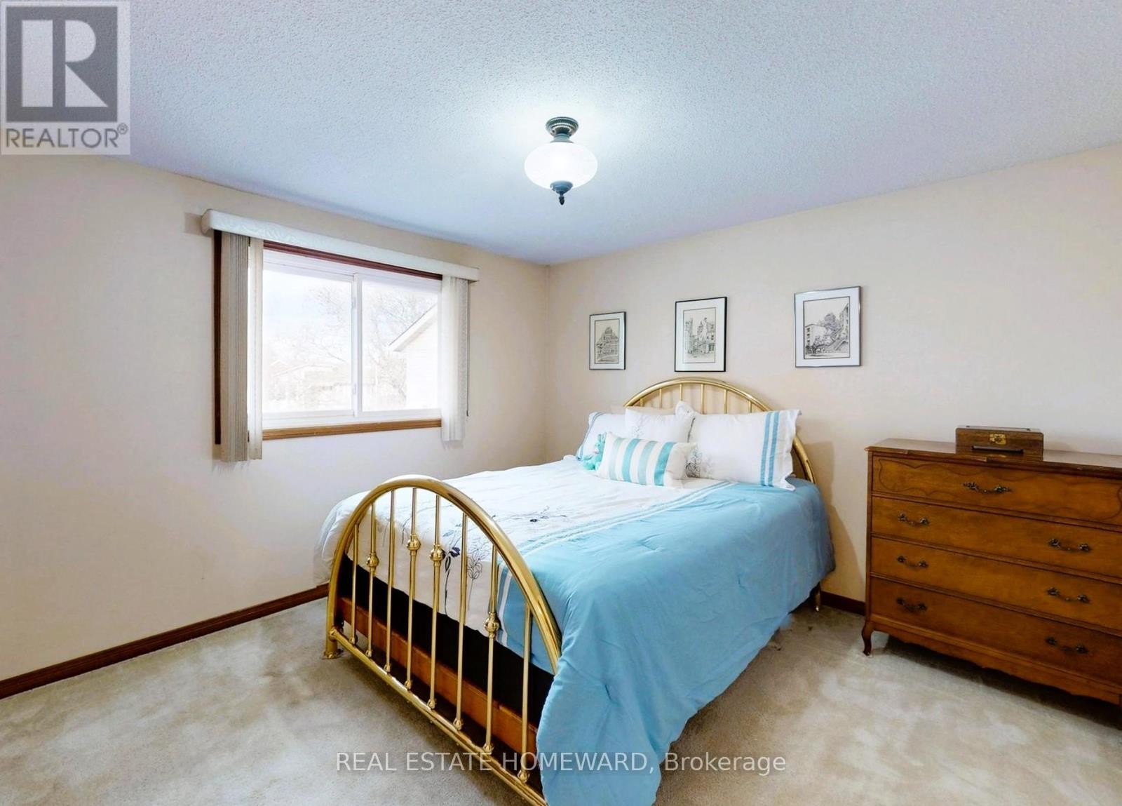 












3058 VIEWMOUNT ROAD

,
Oakville (WO West),




Ontario
L6L5M7

