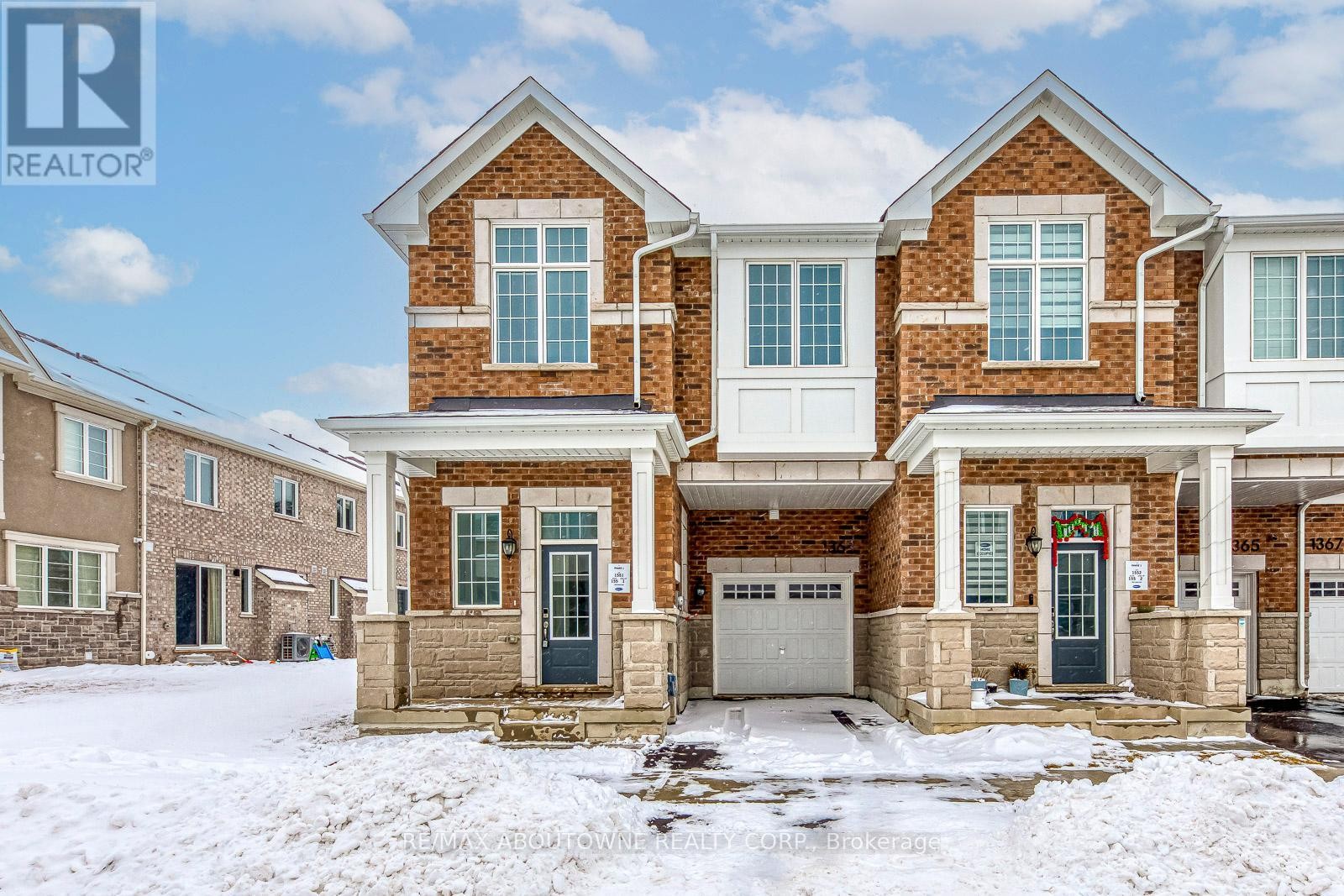 












1363 COPLEY COURT

,
Milton (BW Bowes),




Ontario
L9E2E7

