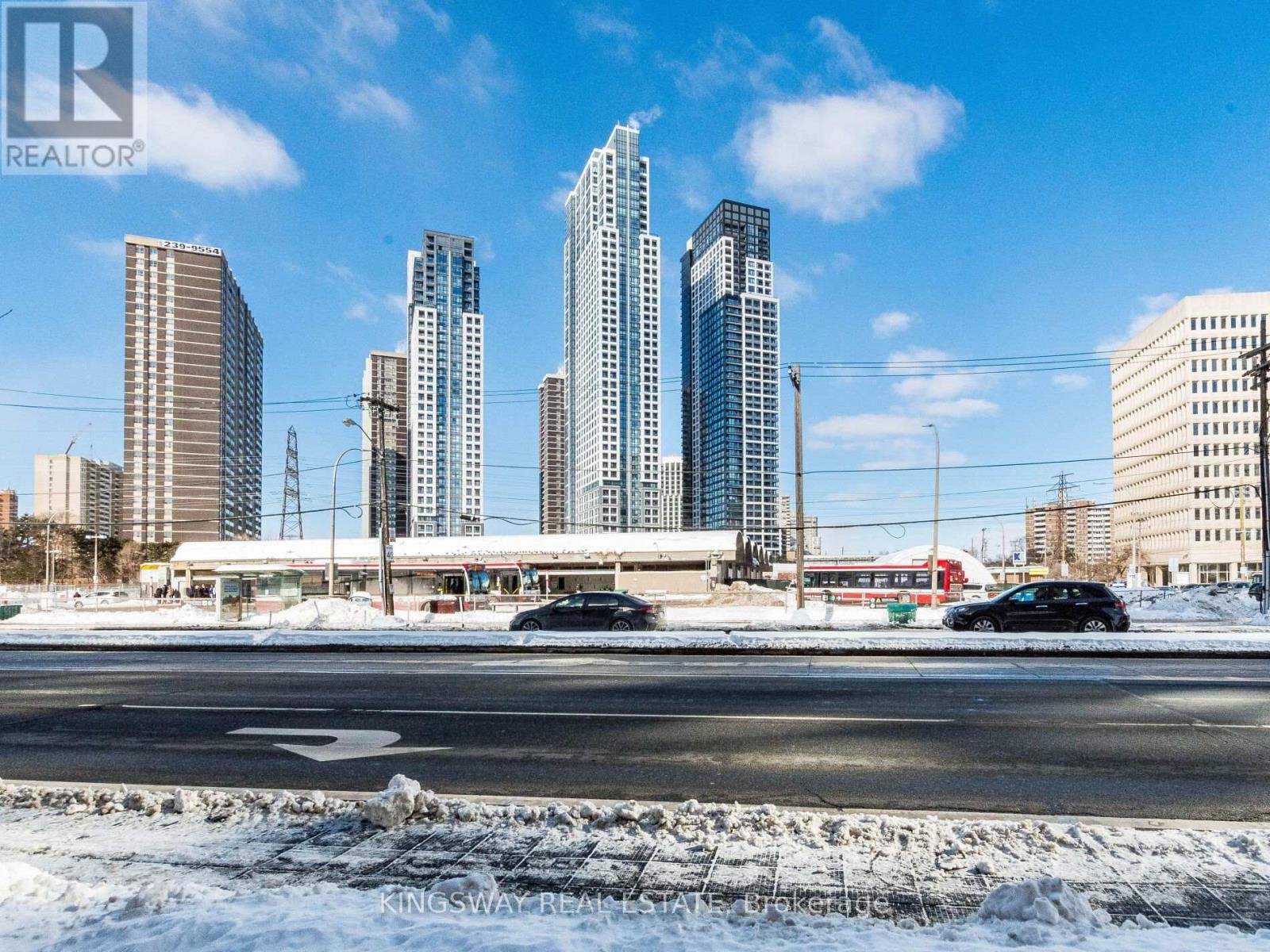 












7 - 3391 BLOOR STREET W

,
Toronto (Islington-City Centre West),




Ontario
M8X1G3

