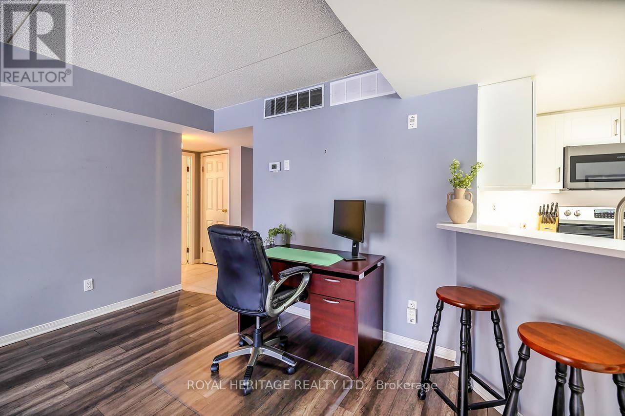 












109 - 3499 UPPER MIDDLE ROAD

,
Burlington (Headon),




Ontario
L7M4M7

