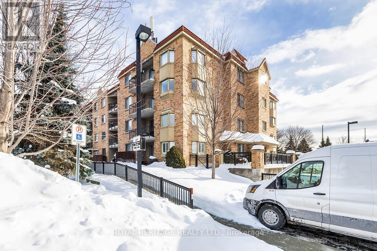 












109 - 3499 UPPER MIDDLE ROAD

,
Burlington (Headon),




Ontario
L7M4M7

