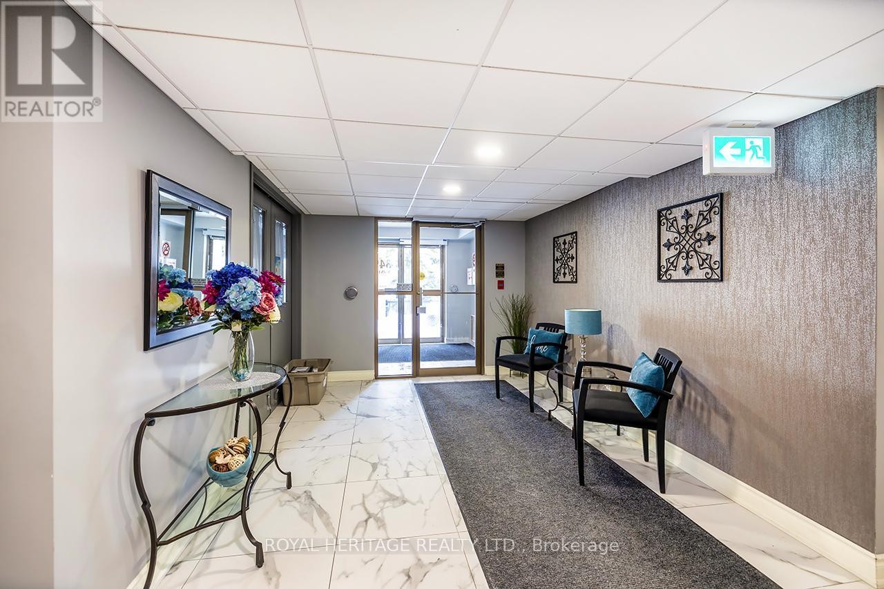 












109 - 3499 UPPER MIDDLE ROAD

,
Burlington (Headon),




Ontario
L7M4M7

