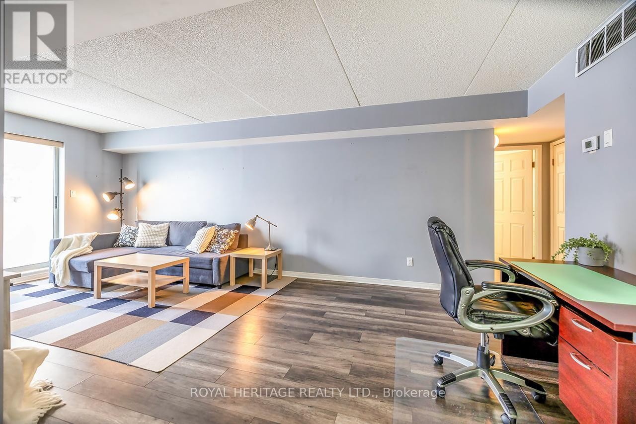 












109 - 3499 UPPER MIDDLE ROAD

,
Burlington (Headon),




Ontario
L7M4M7

