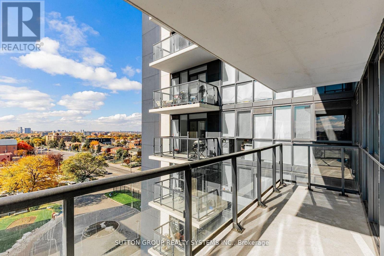 












611 - 1461 LAWRENCE AVENUE W

,
Toronto (Brookhaven-Amesbury),




Ontario
M6L0A6

