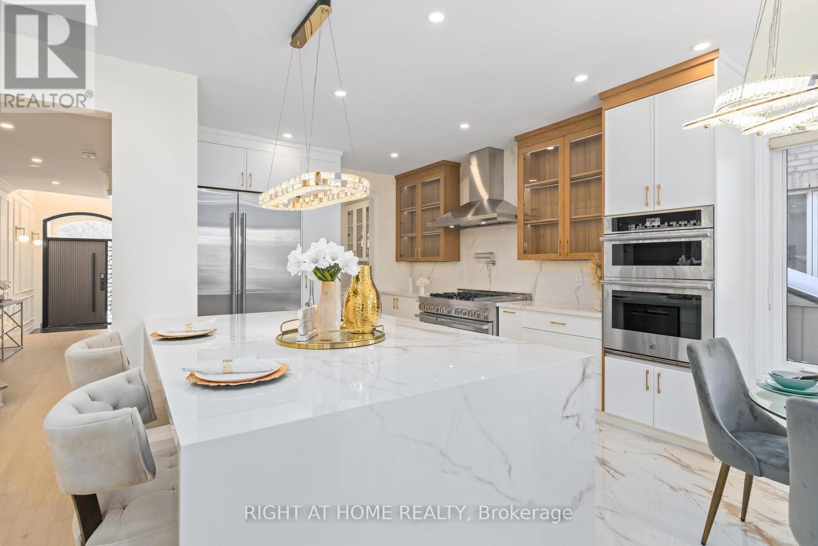 












3352 PETRIE WAY

,
Oakville (BR Bronte),




Ontario
L6L6V8

