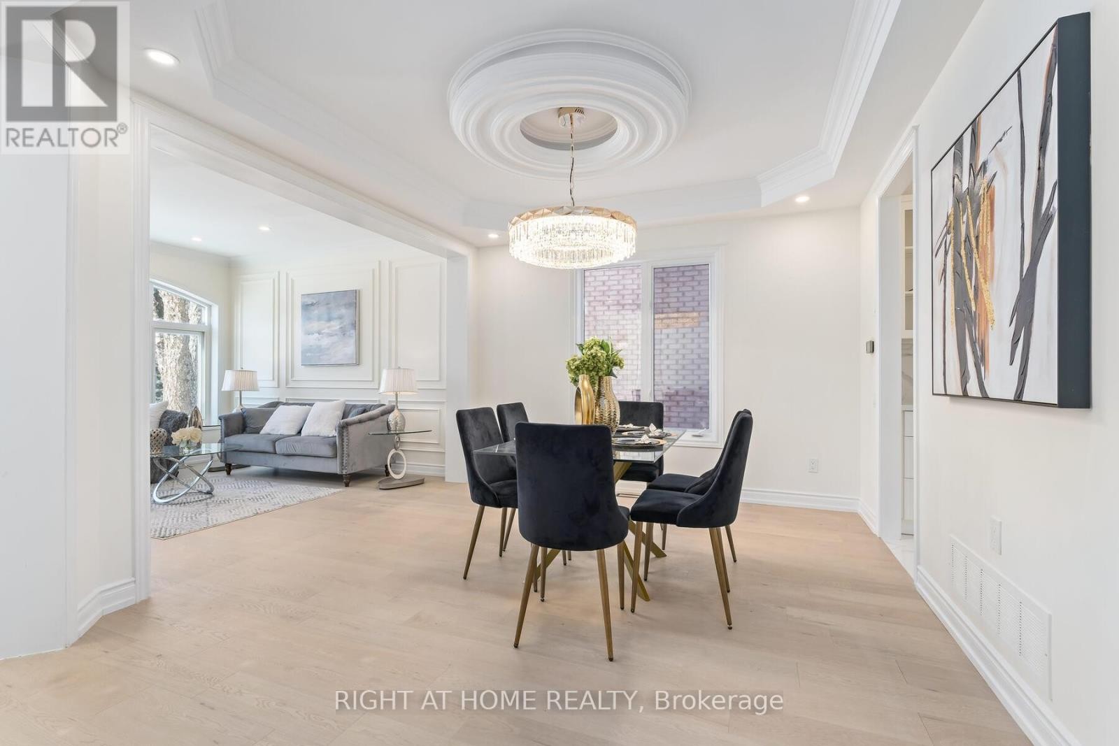 












3352 PETRIE WAY

,
Oakville (BR Bronte),




Ontario
L6L6V8

