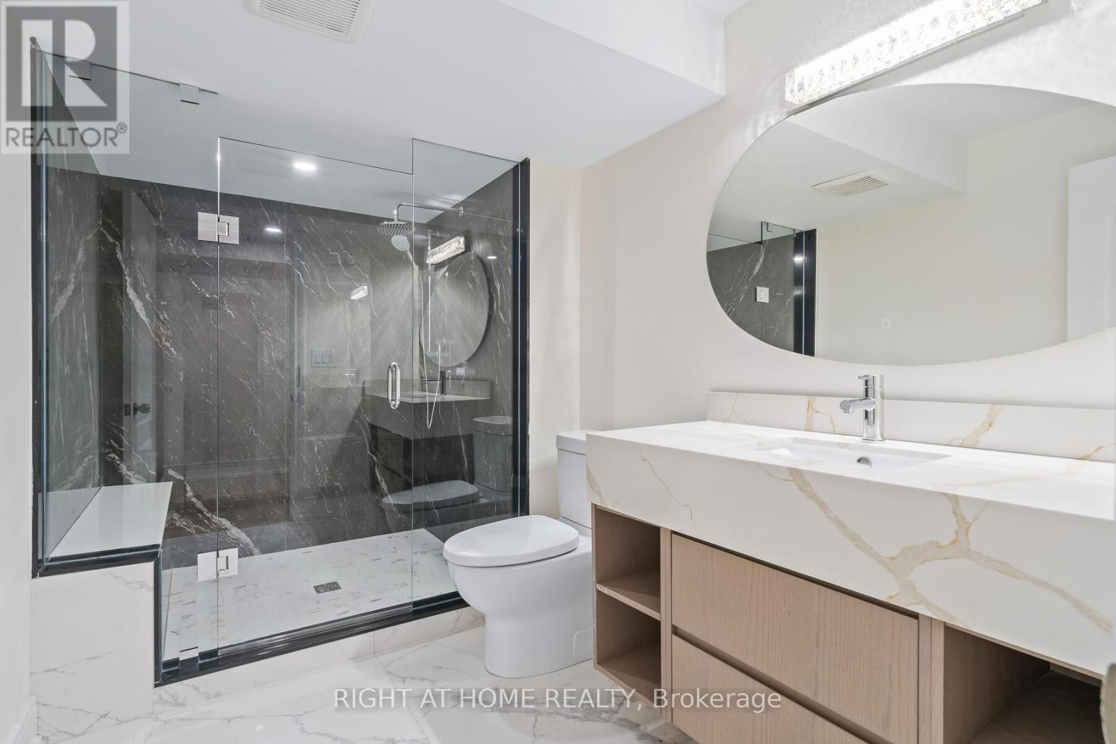 












3352 PETRIE WAY

,
Oakville (BR Bronte),




Ontario
L6L6V8

